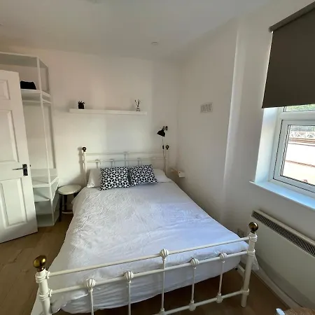 Entire In Bishopston Appartement